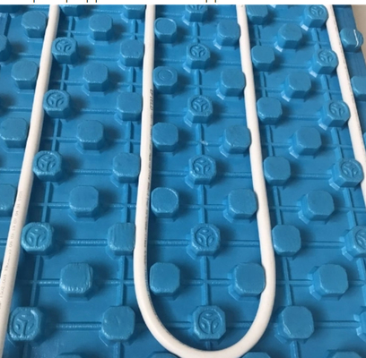 Προσαρμόσιμη πλαστική μονάδα θερμοσίευσης δαπέδου με ακτινοβολία θερμού νερού 450kg/h