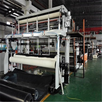 Στεγανοποιώντας φύλλο απόδειξης νερού PVC γραμμών παραγωγής ταινιών PVC που κατασκευάζει τη μηχανή