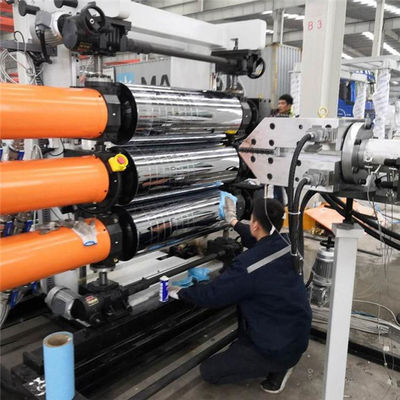 Διαφανής μαλακή μηχανή 400kg Χ εξώθησης φύλλων PVC γραμμών παραγωγής πινάκων
