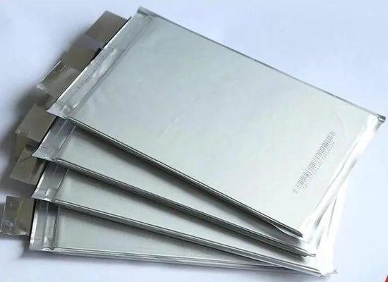 Αγορά Γραμμή παραγωγής τριστρωτής ταινίας σύνθετης ταινίας αλουμινίου-πλαστικού PP από κοινού με την εξωτερική επιφάνεια της GWELL γραμμή ευέλικτης συσκευασίας μπαταριών λιθίου online manufacture