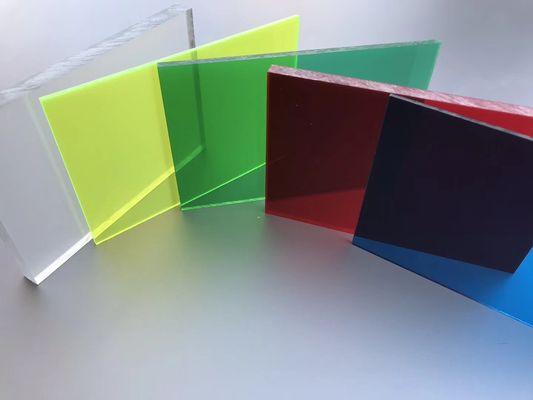 PC/PMMA συμπαγής πλακέτας Γραμμή εκτόξευσης 2 - 8 mm Μύθος 1-3 στρώματα προσαρμοσμένη χωρητικότητα